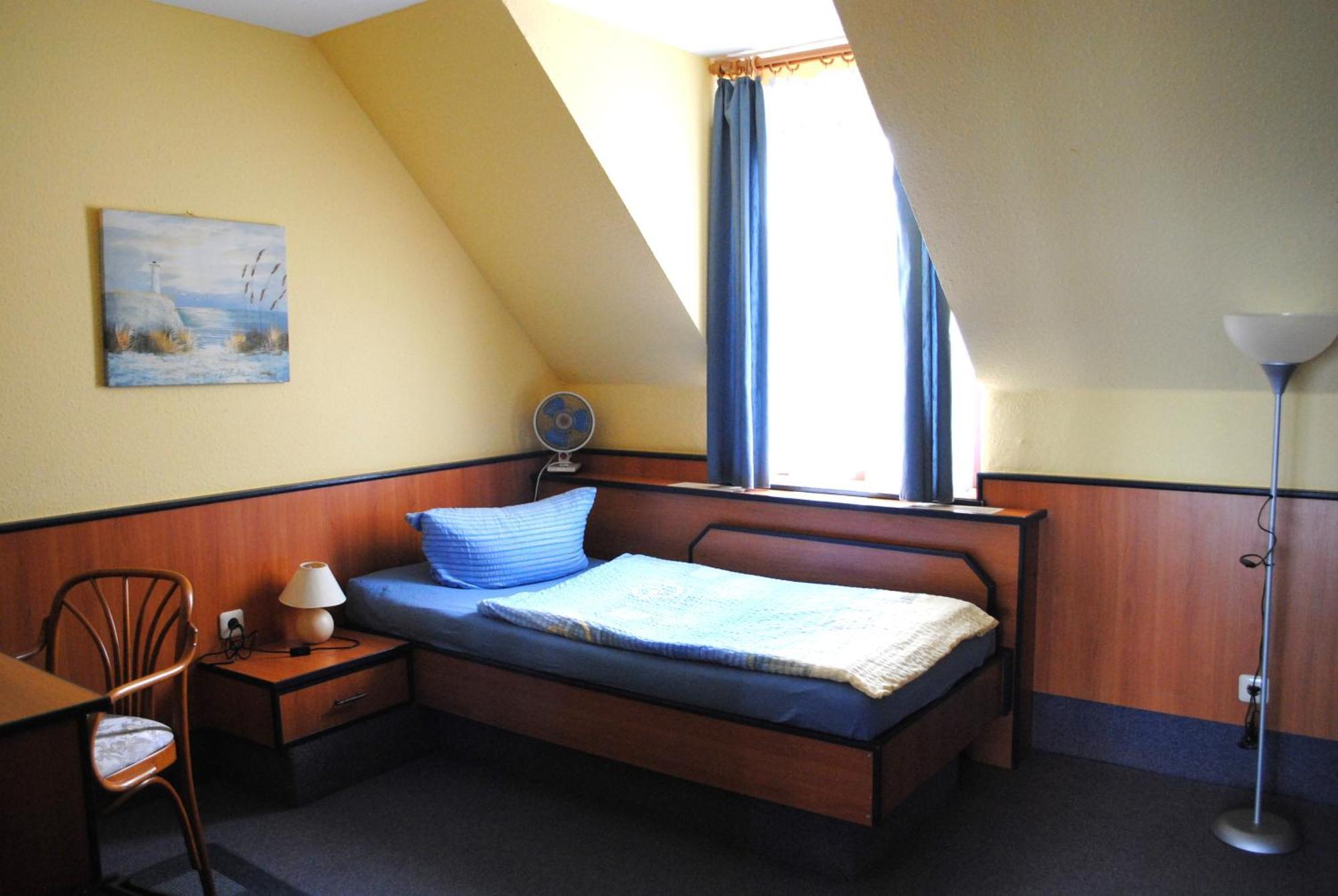 Haus Kathrin Hotel Zecherin Buitenkant foto