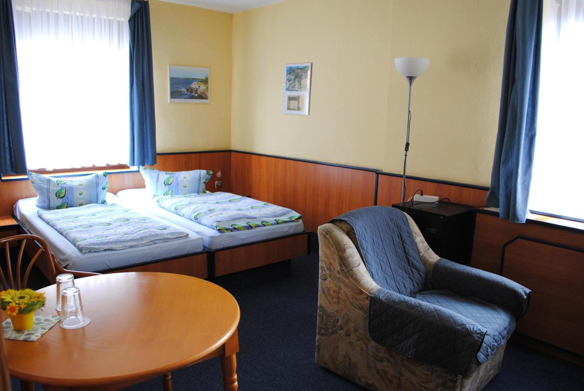 Haus Kathrin Hotel Zecherin Buitenkant foto