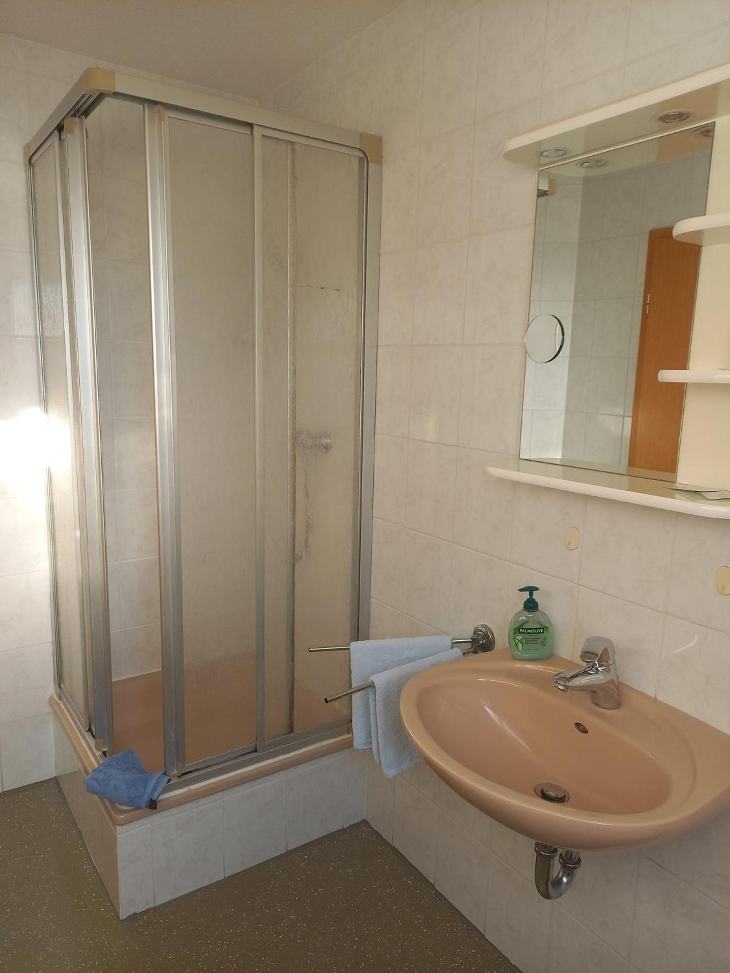 Haus Kathrin Hotel Zecherin Buitenkant foto